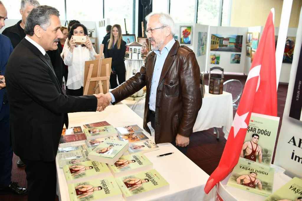 Sanat varsa incelik olur